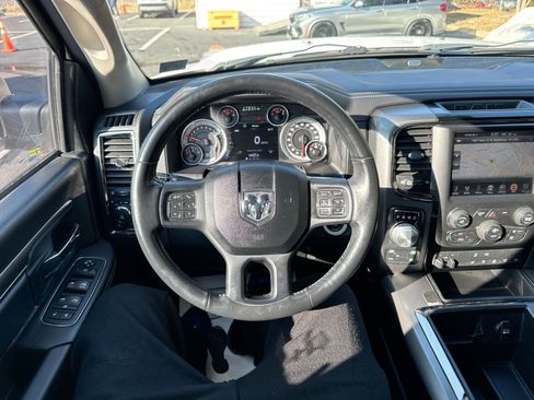 Used 2015 RAM 1500 Sport w/ Convenience Group image 18