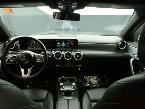Used 2019 Mercedes-Benz A 220 image 27