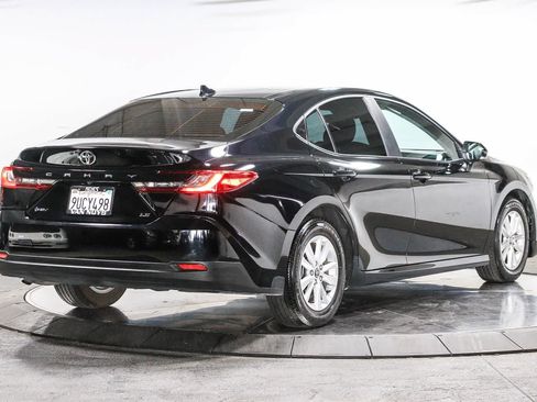 Used 2025 Toyota Camry LE FWD image 6