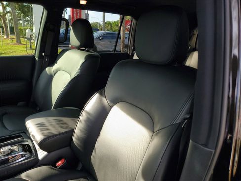 Certified 2023 Nissan Armada SL w/ Midnight Edition Package image 17