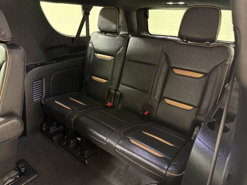 Used 2021 GMC Yukon XL AT4 w/ Rear Media and Nav Package AWD/4WD image 25