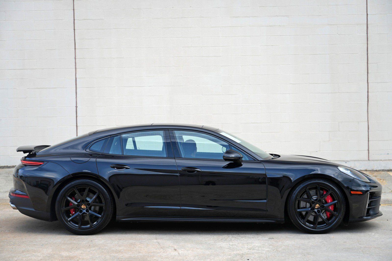 Used 2025 Porsche Panamera 4S AWD/4WD image 56