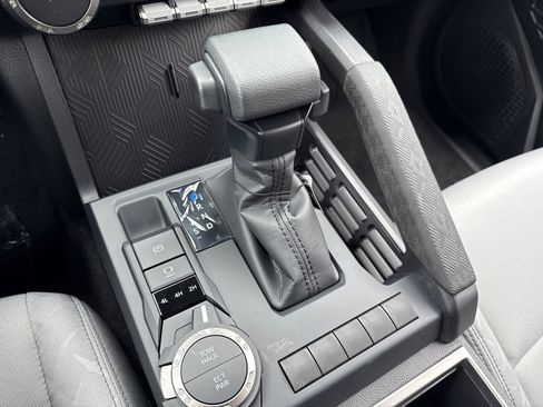 New 2026 Toyota Tacoma SR5 AWD/4WD image 25