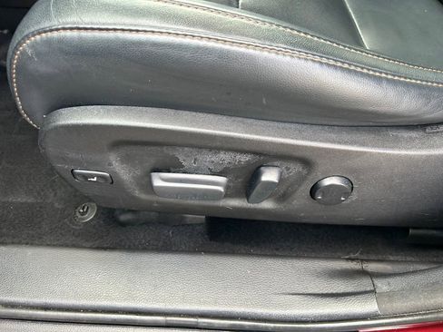 Used 2017 Toyota Highlander XLE image 21