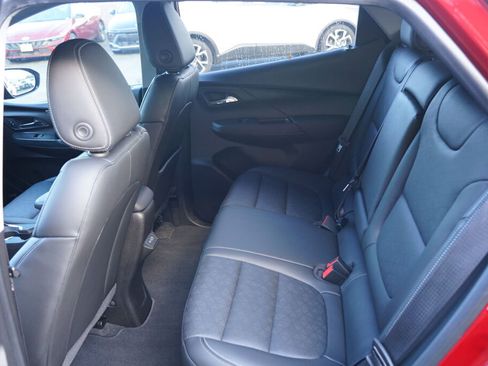 Used 2022 Chevrolet Bolt LT w/ Infotainment Package image 16