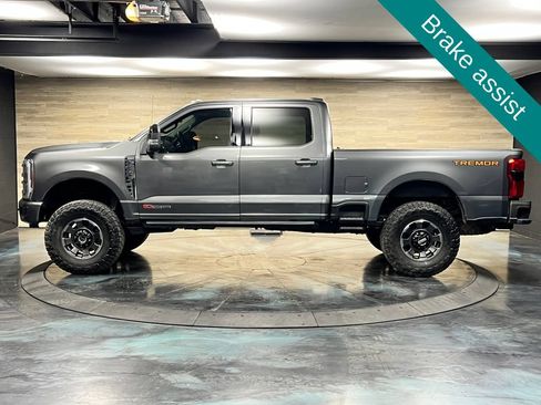Used 2024 Ford F250 Lariat w/ Lariat Ultimate Package AWD/4WD image 14