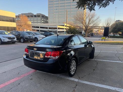 Used 2013 Chevrolet Cruze Eco image 4