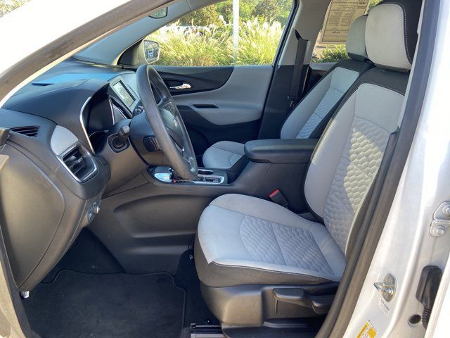 Used 2020 Chevrolet Equinox LS FWD image 32