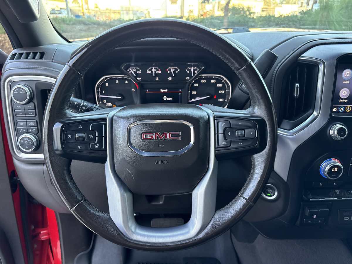 Used 2020 GMC Sierra 3500 SLT w/ Gooseneck/5TH Wheel Package AWD/4WD image 23
