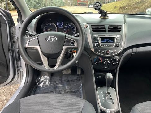 Used 2017 Hyundai Accent SE image 20
