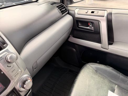 Used 2012 Toyota 4Runner SR5 w/ Premium Pkg image 15