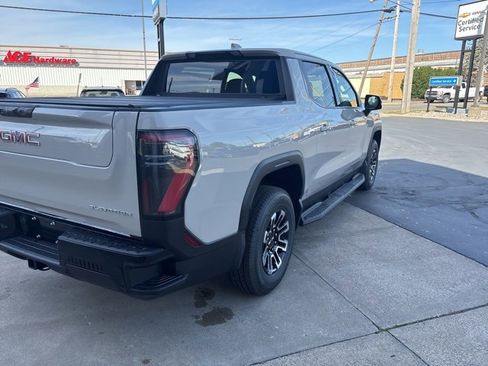 New 2026 GMC Sierra EV Elevation image 4