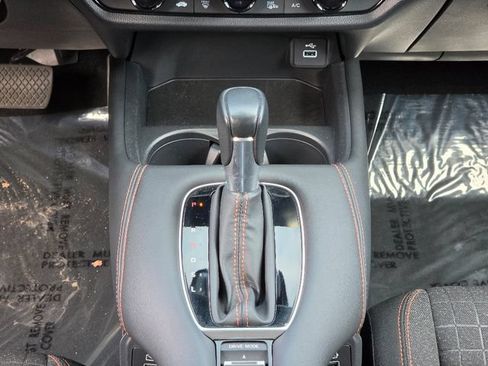 Used 2023 Honda HR-V Sport image 29