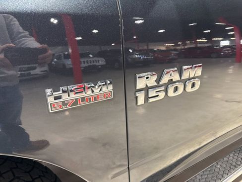 Used 2014 RAM 1500 Express image 10