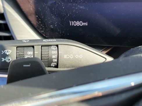 Used 2024 Buick Envision Sport Touring AWD/4WD image 16