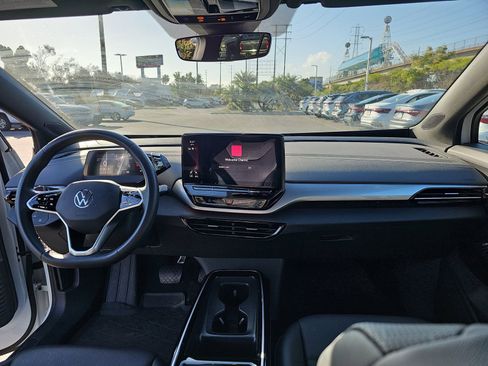 Used 2023 Volkswagen ID.4 S image 12