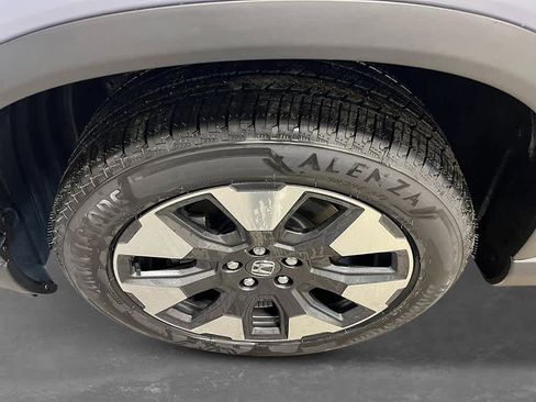New 2026 Honda Pilot Touring image 11