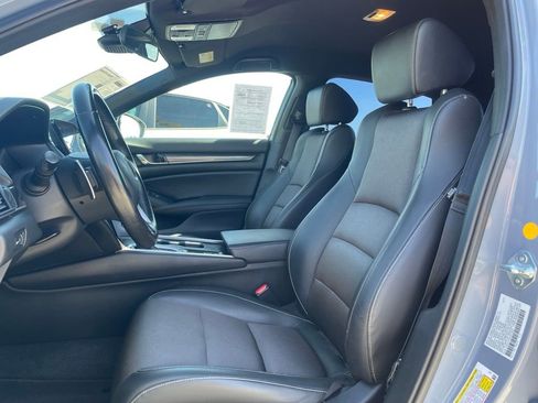 Used 2022 Honda Accord Sport image 7