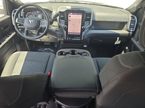 New 2026 RAM 2500 Tradesman AWD/4WD image 37