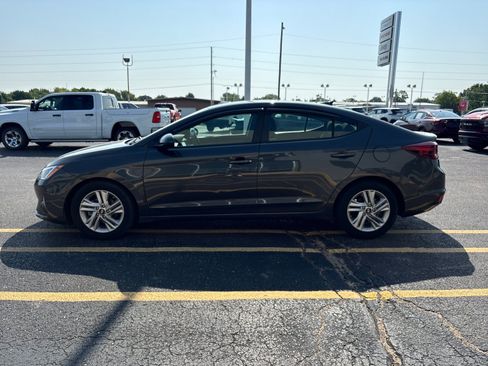 Used 2020 Hyundai Elantra SEL w/ Cargo Package (C1) FWD image 6