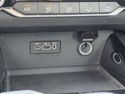 Used 2024 Nissan Altima 2.5 SV FWD image 21