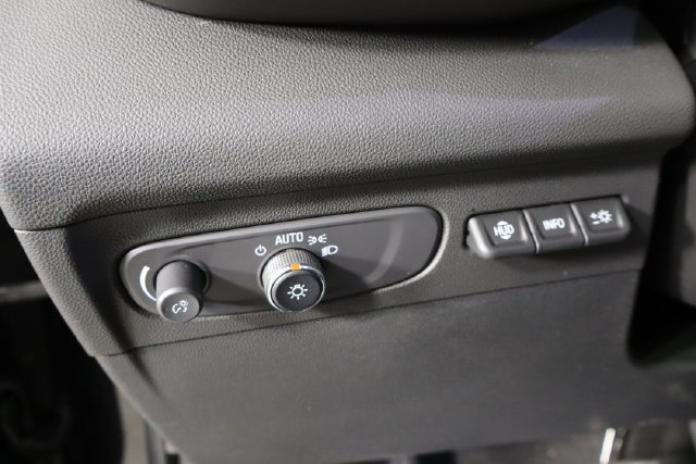 Used 2023 Buick Envision Avenir FWD image 22