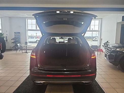 Used 2023 Lincoln Nautilus AWD w/ Premium Package image 30