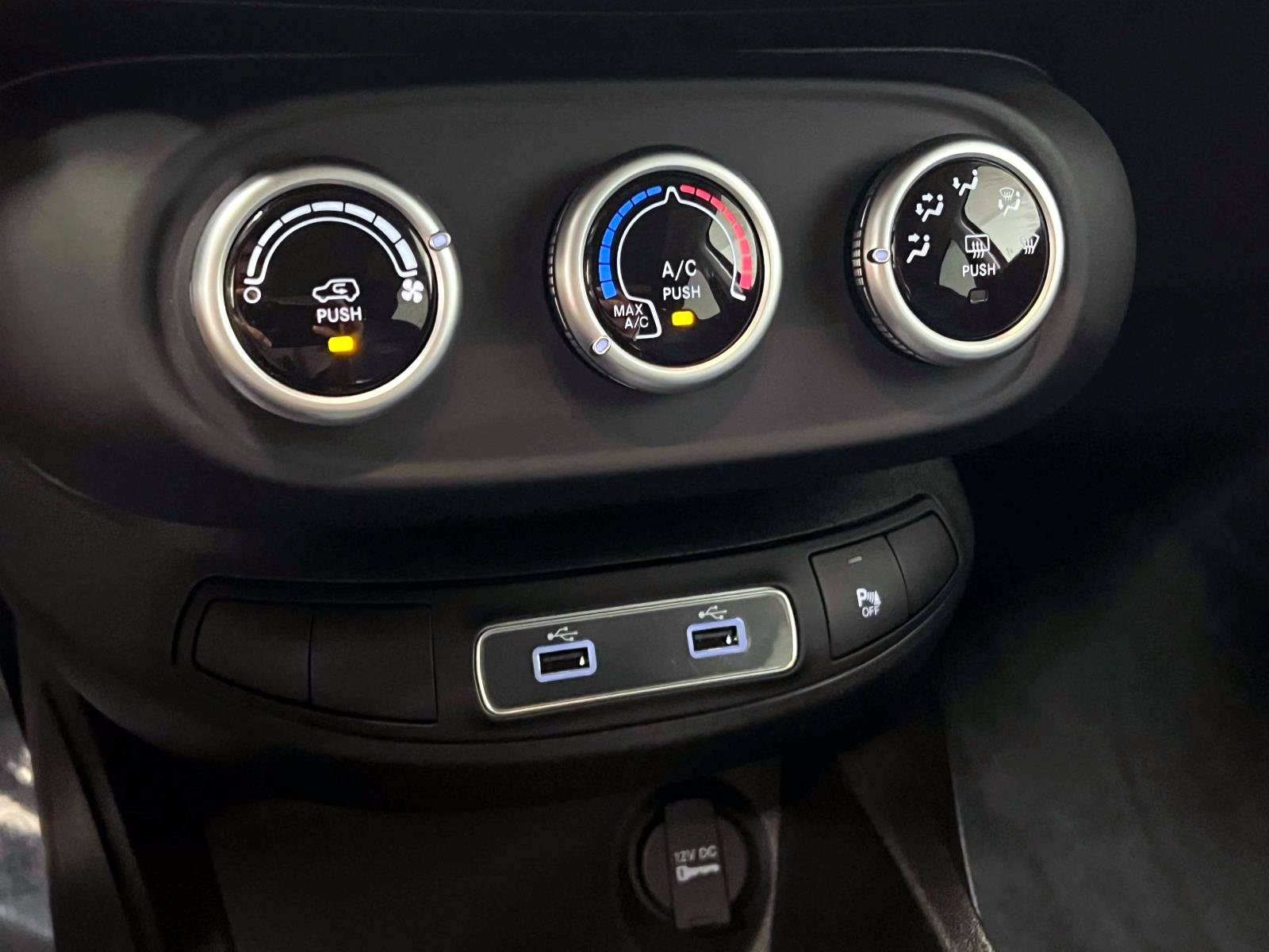 Used 2022 FIAT 500X Pop w/ Sport Appearance Package AWD/4WD image 26