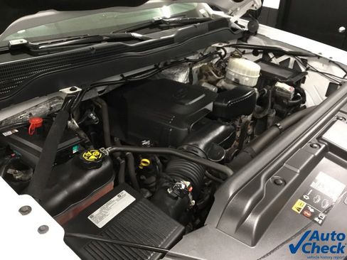 Used 2018 Chevrolet Silverado 3500 W/T w/ Snow Plow Prep Package AWD/4WD image 35