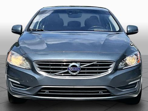 Used 2017 Volvo S60 T5 Inscription FWD image 4