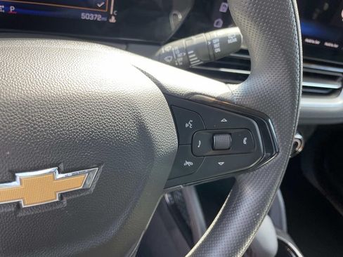 Used 2025 Chevrolet TrailBlazer LT AWD/4WD image 16
