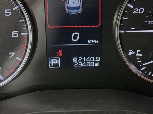 Used 2024 Subaru Ascent Premium w/ Convenience Package image 19