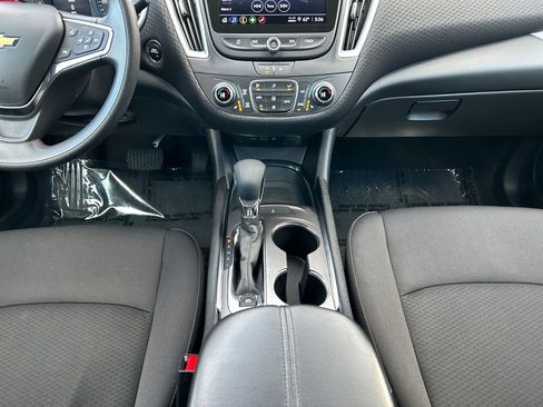 Used 2023 Chevrolet Malibu LT image 12