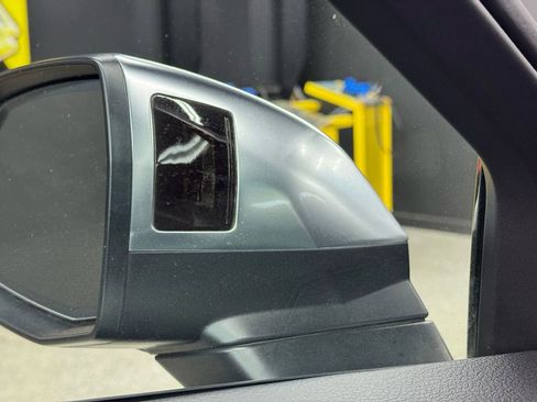 Used 2018 Audi SQ5 Premium Plus w/ S Sport Package image 27