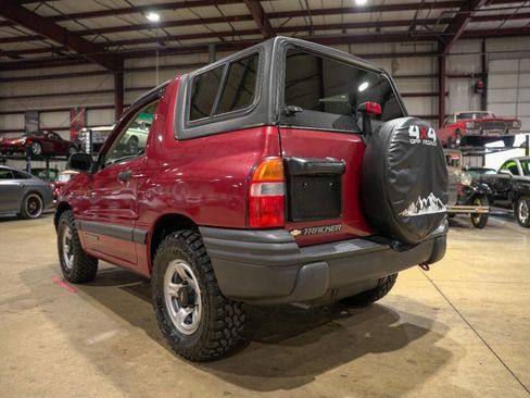 Used 1999 Chevrolet Tracker 2WD Convertible w/ Preferred Equipment Group 2 image 6