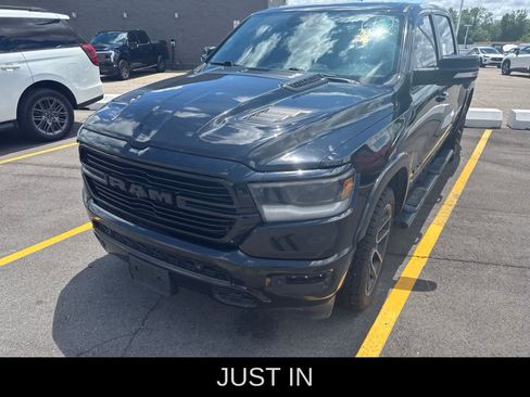 Used 2019 RAM 1500 Laramie AWD/4WD image 1