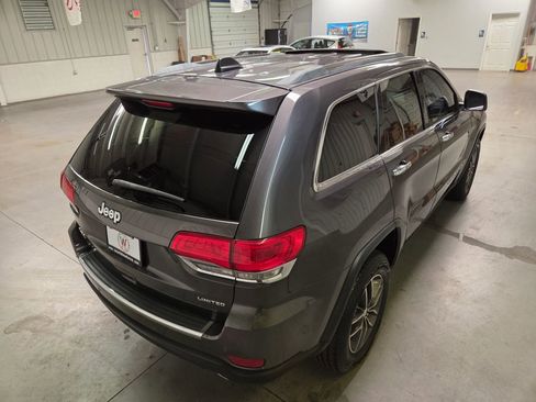 Used 2018 Jeep Grand Cherokee Limited image 7