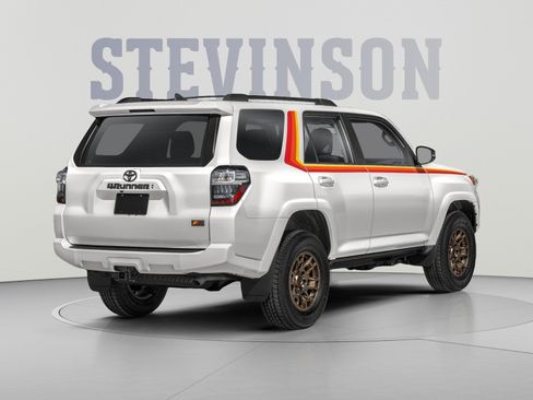 Used 2023 Toyota 4Runner 40th Anniversary SE AWD/4WD image 2