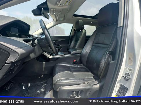 Used 2020 Land Rover Range Rover Evoque SE AWD/4WD image 15
