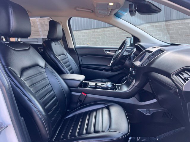 Used 2020 Ford Edge SEL w/ Convenience Package AWD/4WD image 11
