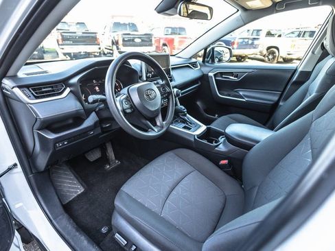 Used 2024 Toyota RAV4 XLE w/ Convenience Package image 22
