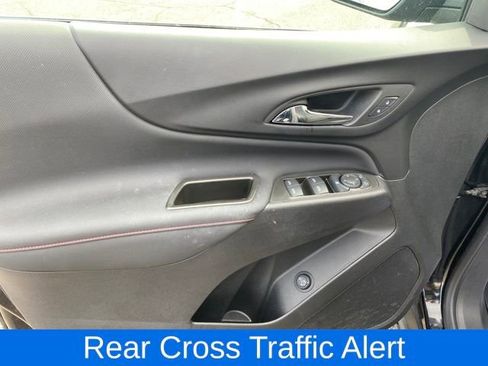Certified 2023 Chevrolet Equinox RS w/ RS Leather Package AWD/4WD image 15