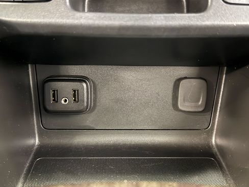 Used 2022 GMC Canyon Elevation RWD image 27
