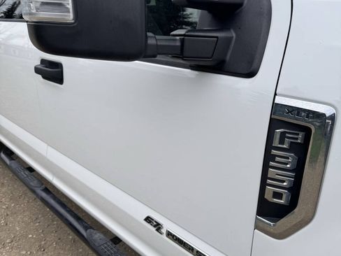 Used 2017 Ford F350 XLT w/ XLT Value Package AWD/4WD image 22