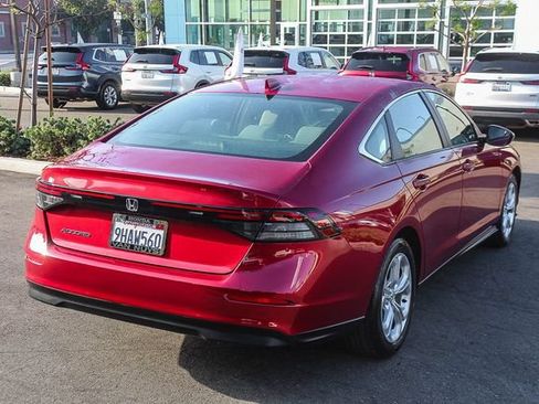 Used 2023 Honda Accord LX image 5