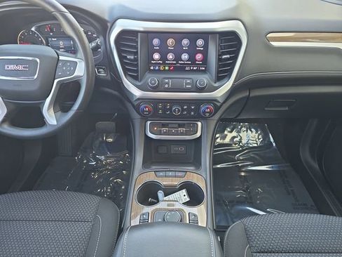 Certified 2023 GMC Acadia SLE w/ Driver Convenience Package image 13