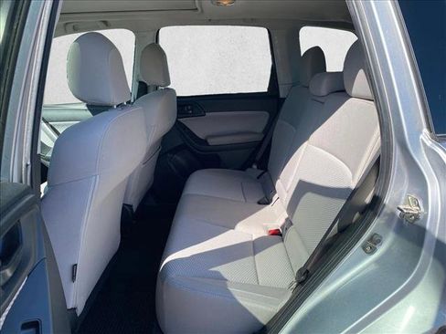 Used 2017 Subaru Forester 2.5i Premium w/ Popular Package #2A AWD/4WD image 24
