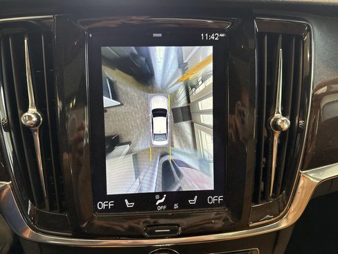 Used 2018 Volvo S90 T5 Momentum w/ Convenience Package image 25