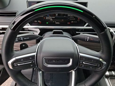 Used 2025 GMC Sierra EV Denali image 23