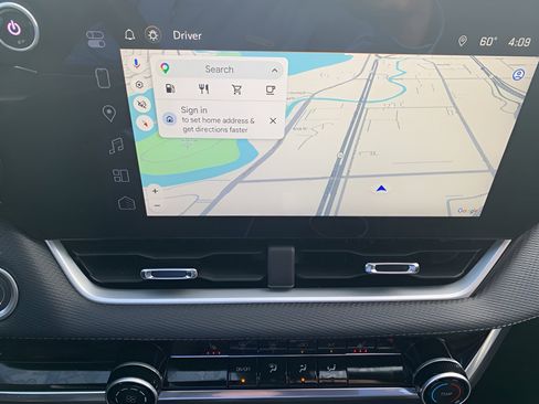Used 2025 Chevrolet Equinox LT AWD/4WD image 17